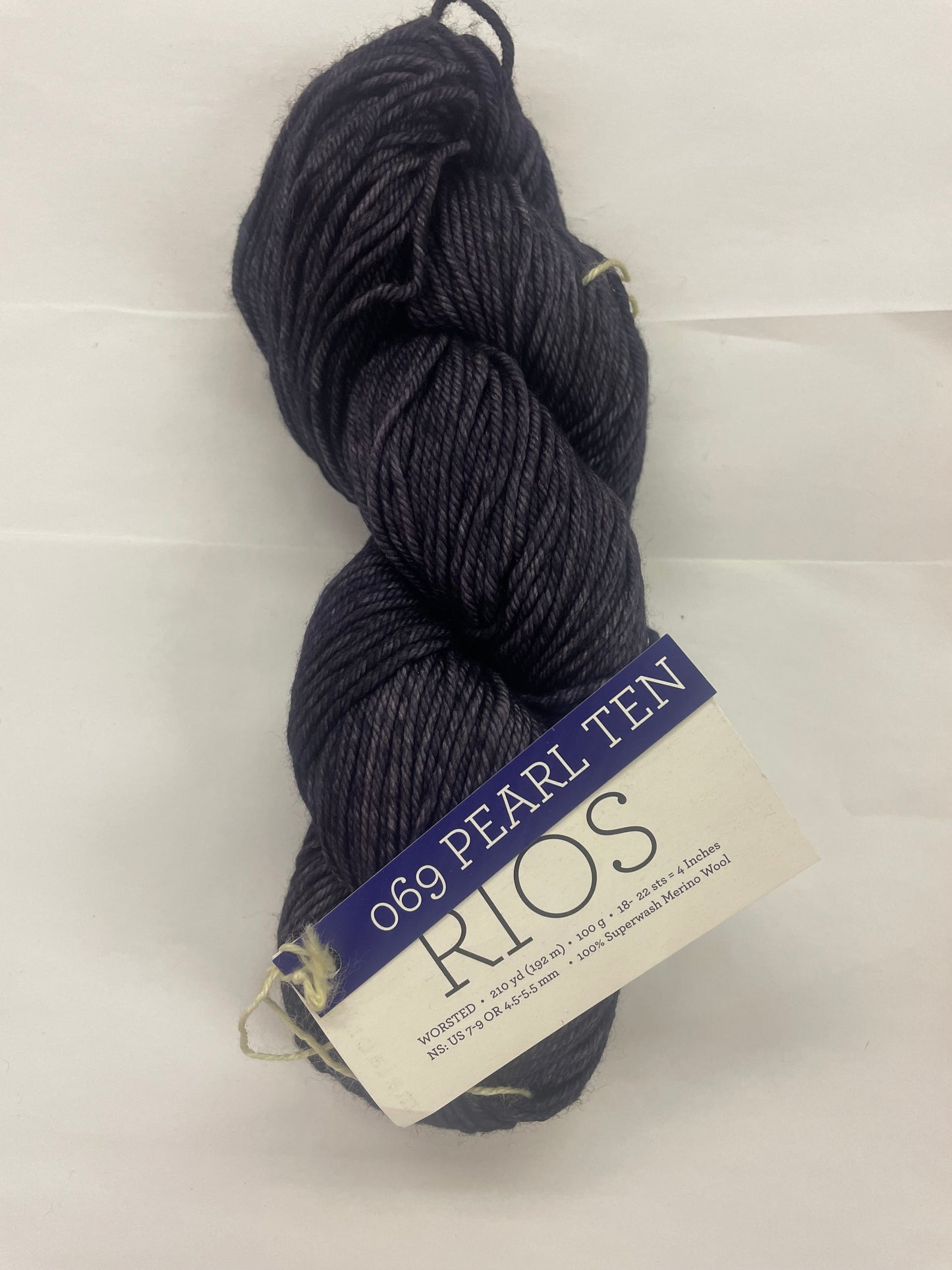 Malabrigo Rios  (Pearl Ten-069)
