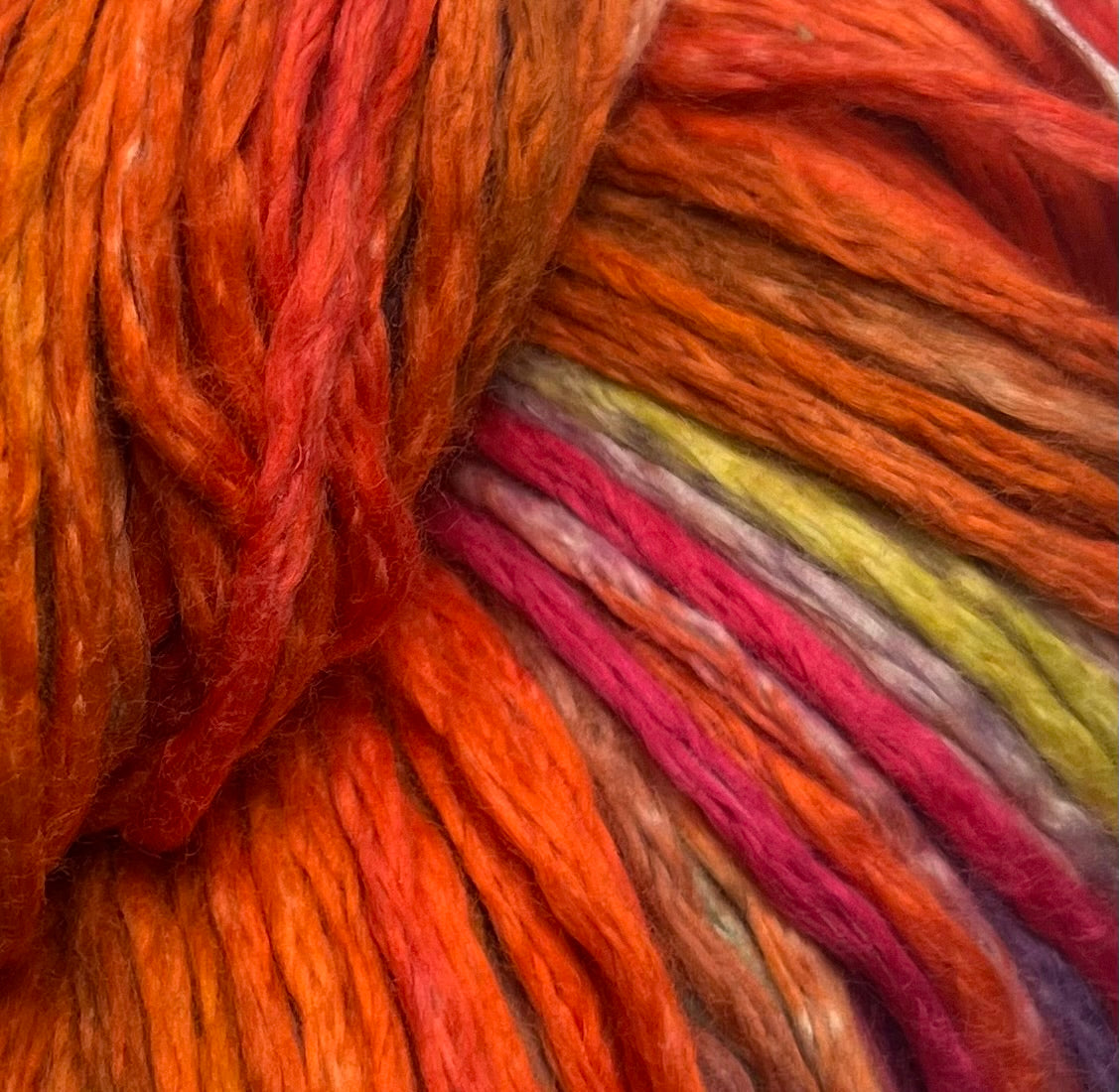 Juniper Moon Farm Cumulus Dappled (134 Psychedelic Bloom)